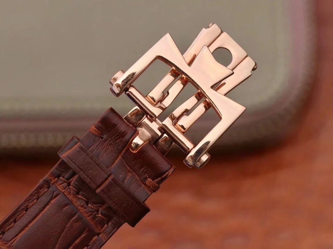 江诗丹顿艺术大师系列中国生肖牛机械腕表；正品限量12枚；型号86073/000P-B154